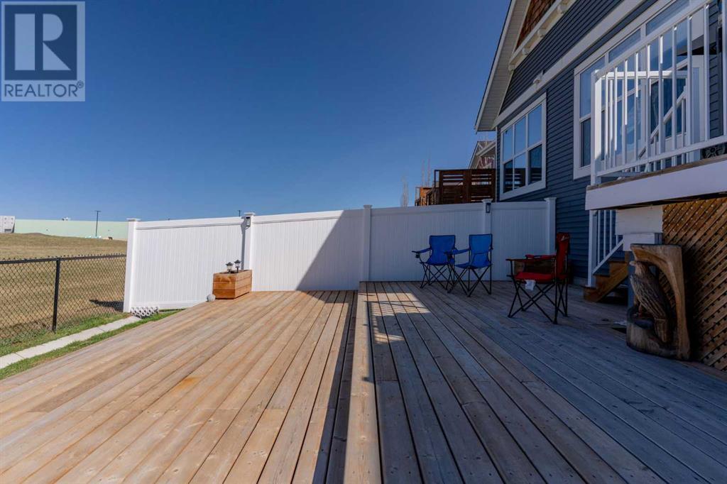 166 River Heights Crescent, Cochrane, Alberta