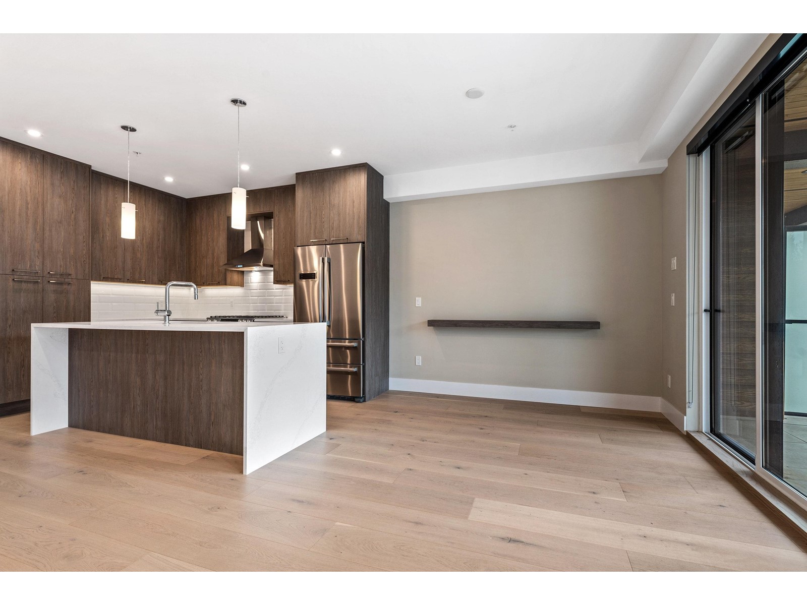 205 3175 COLUMBIA VALLEY ROAD, Cultus Lake North, Cultus Lake