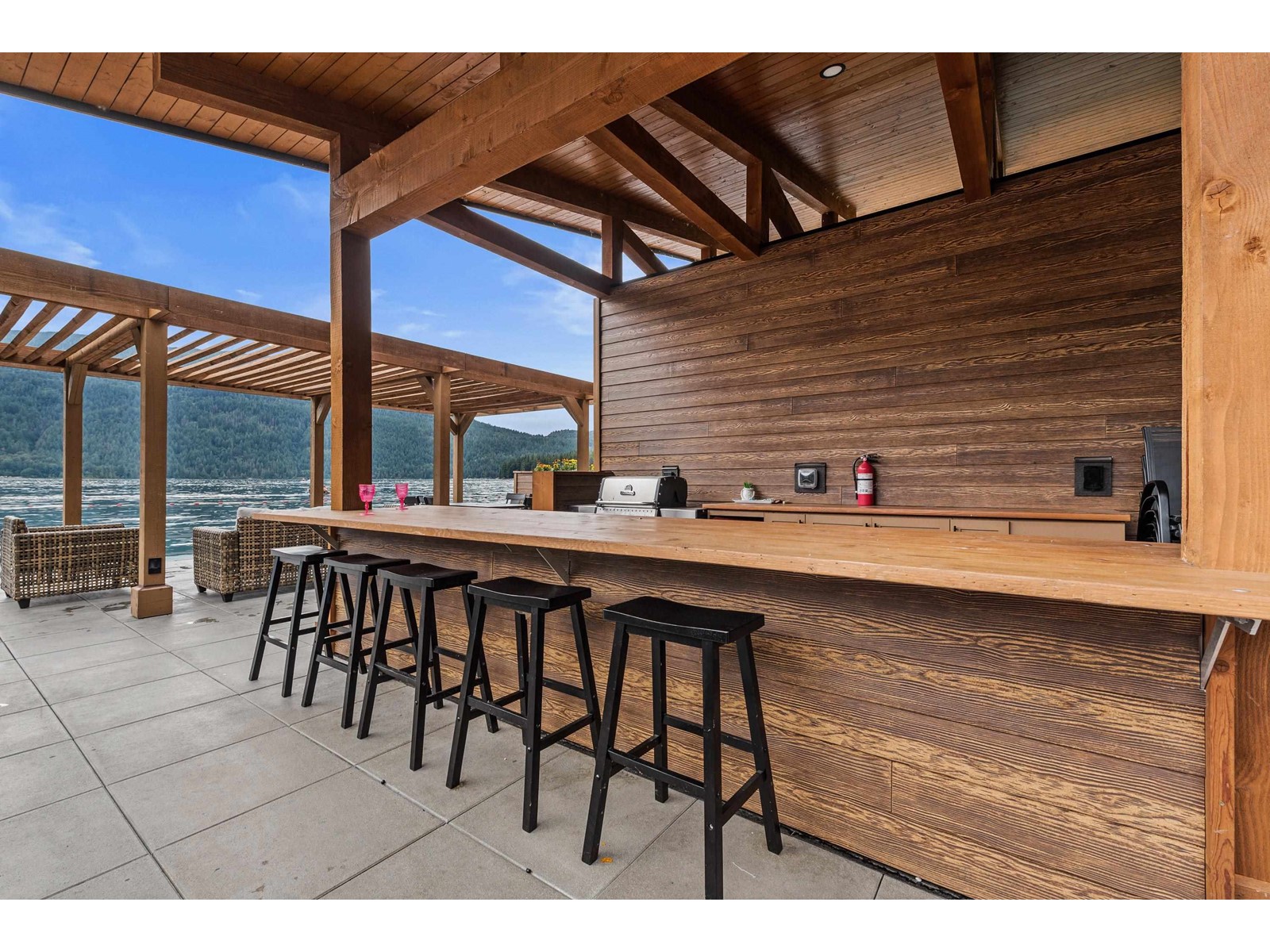 102 3175 COLUMBIA VALLEY ROAD, Cultus Lake North, Cultus Lake