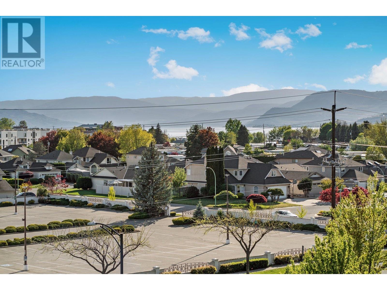 403 3739 Casorso Road, Kelowna