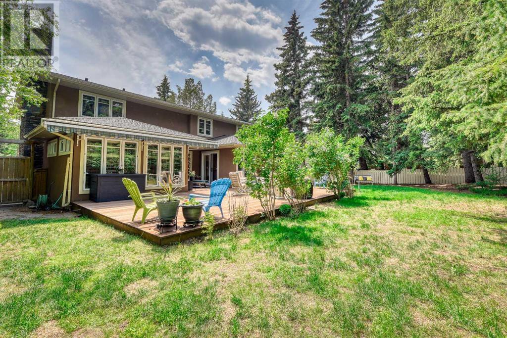 Single Family House for Sale in  Livingstone Drive SW Lakeview Calgary 