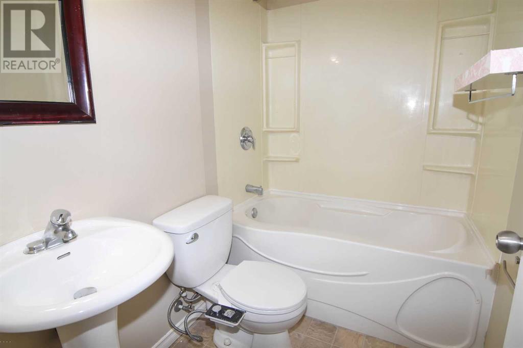 Single Family House for Sale in   Tarawood Lane NE Taradale Calgary 
