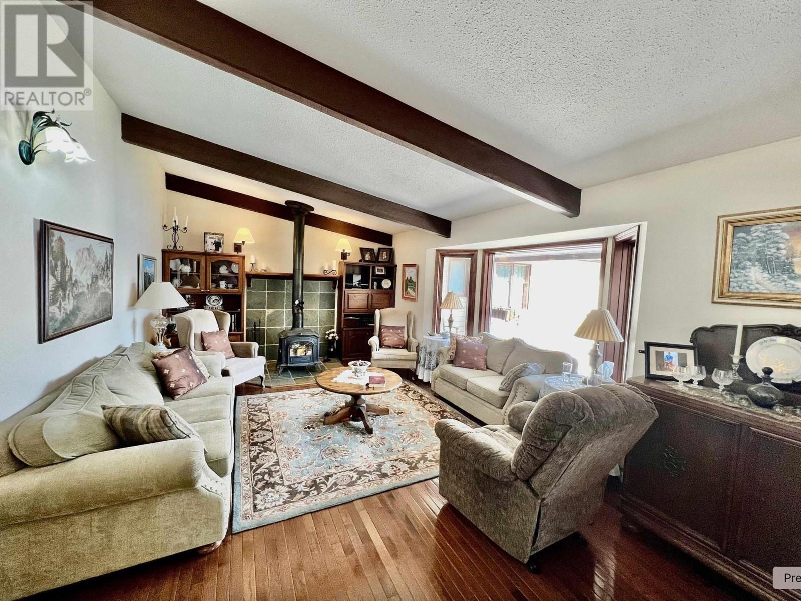 5790 TIMOTHY LAKE ROAD, Lac La Hache