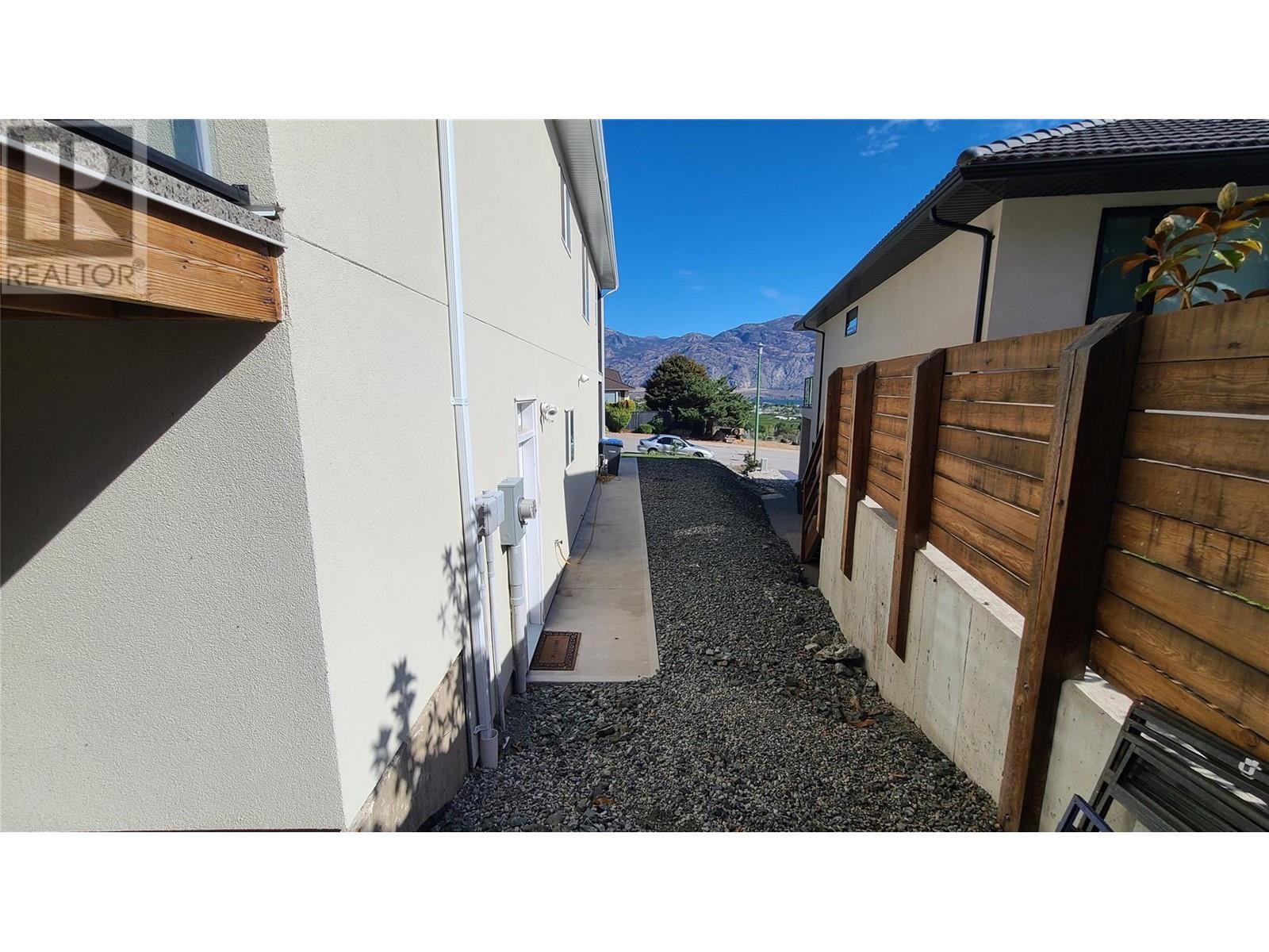  11700 LA COSTA Lane, Osoyoos