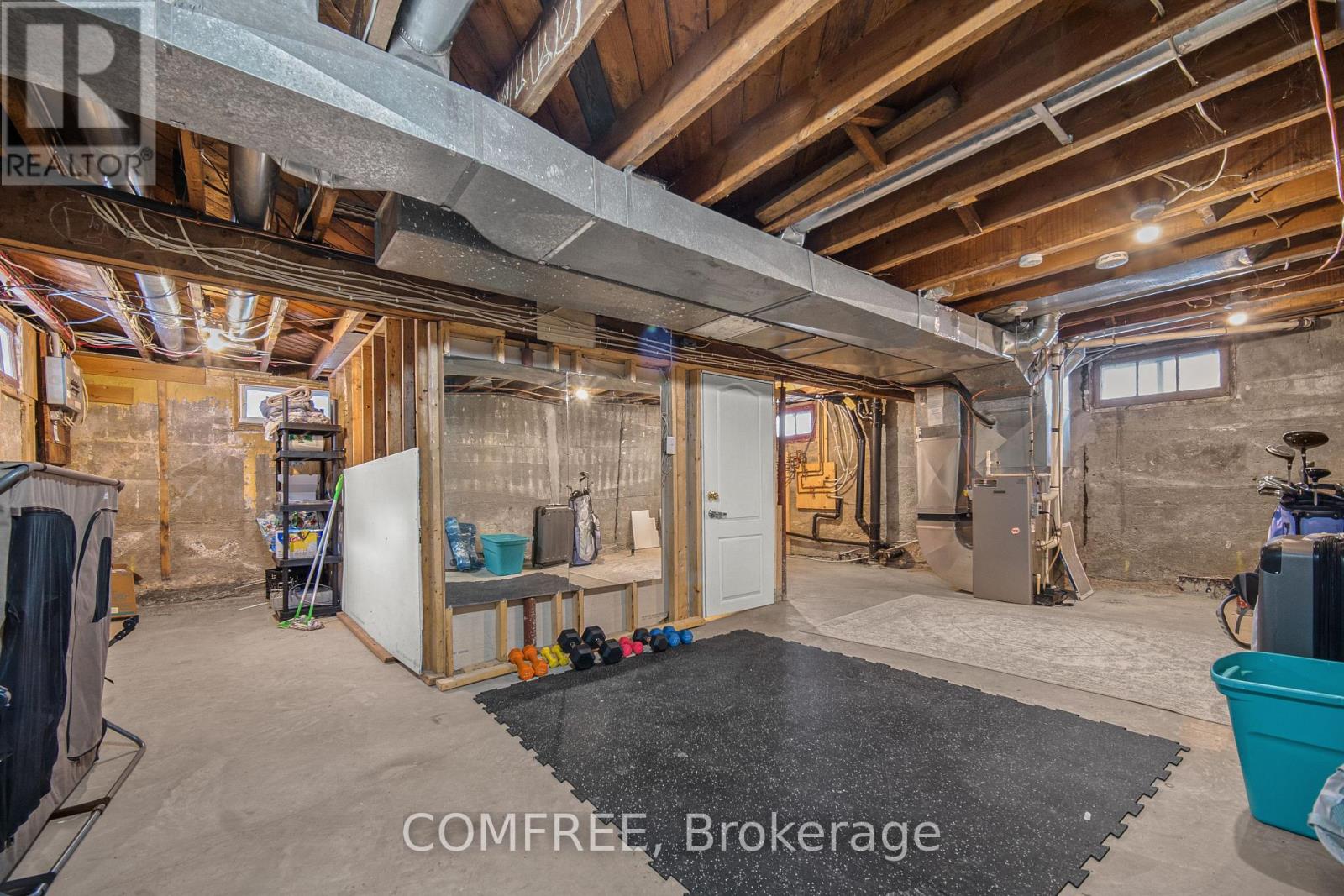 Photo 27 of 190 Rathowen Street, London North ON