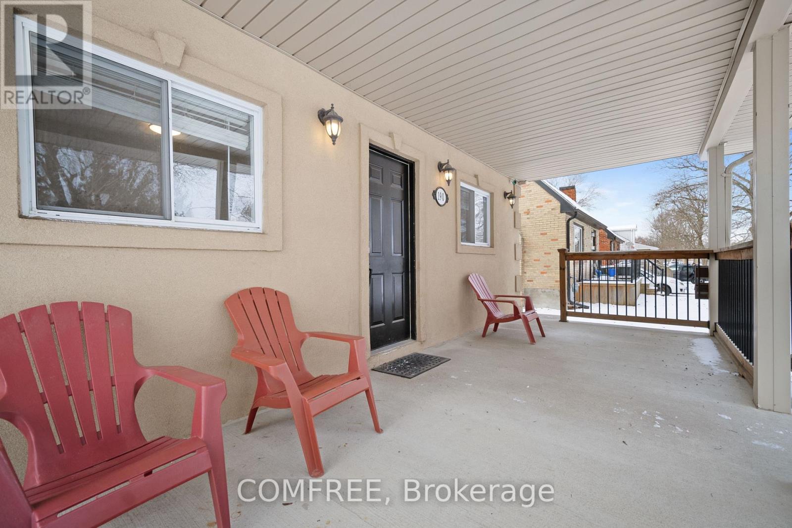 Photo 31 of 190 Rathowen Street, London North ON