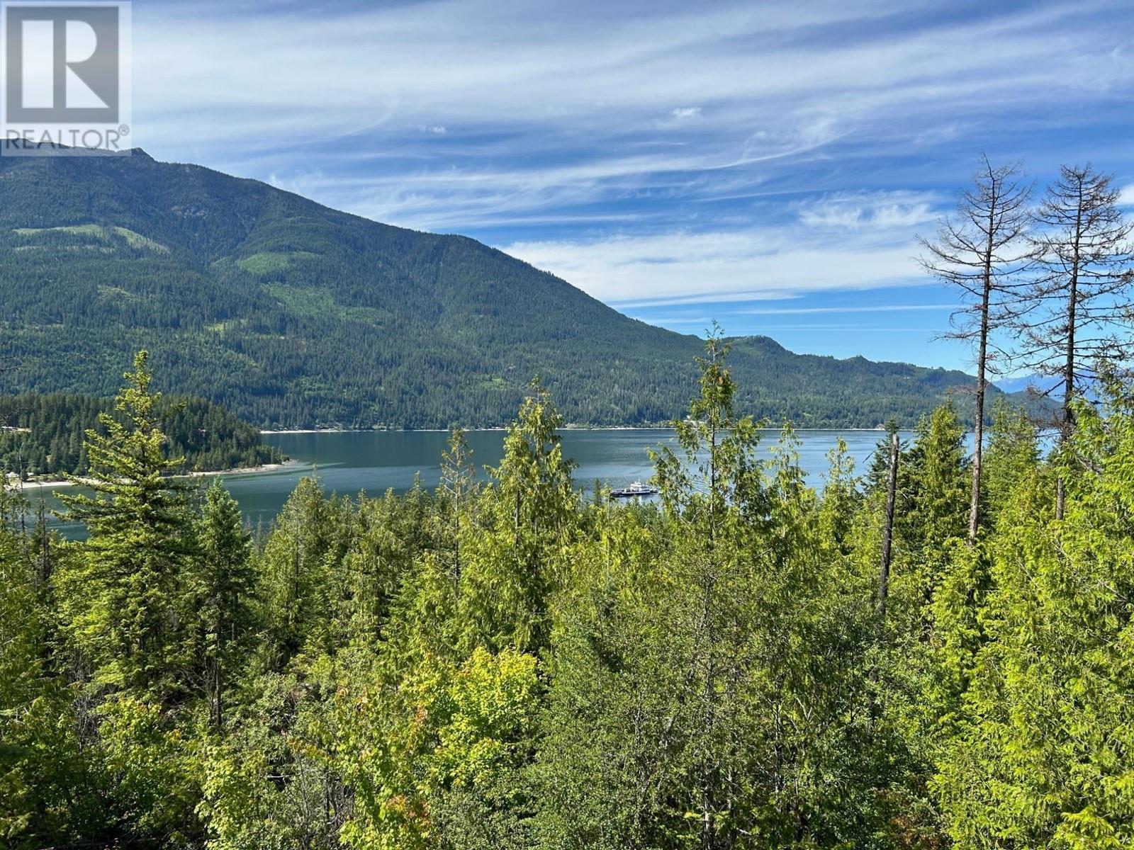 245 Rainbow Ridge Road, Procter