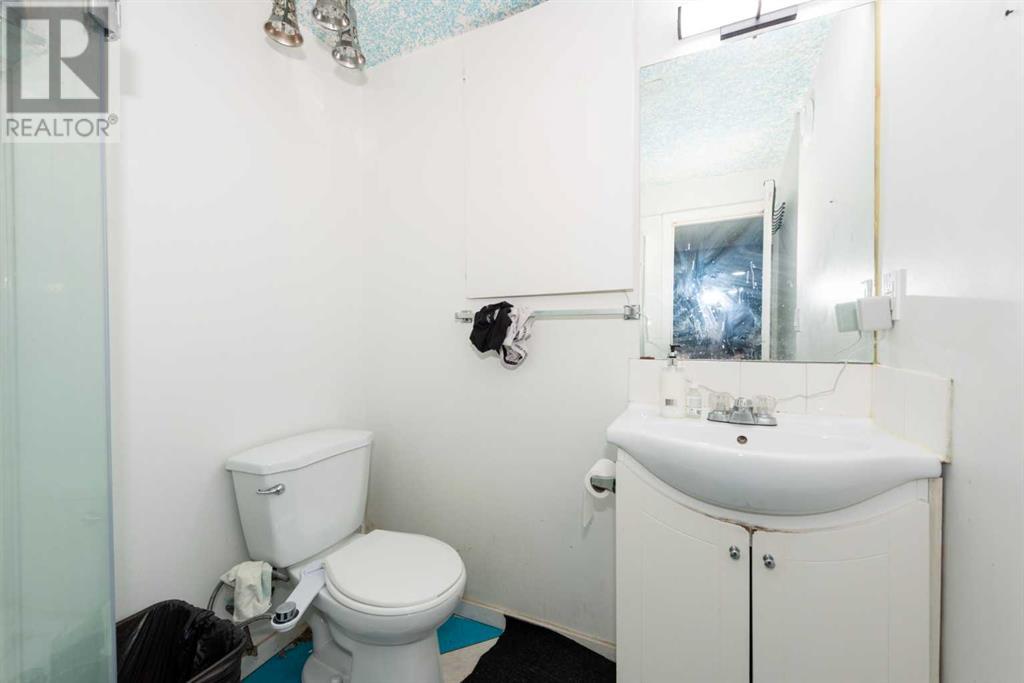 Single Family House for Sale in   Street Castleridge Calgary 