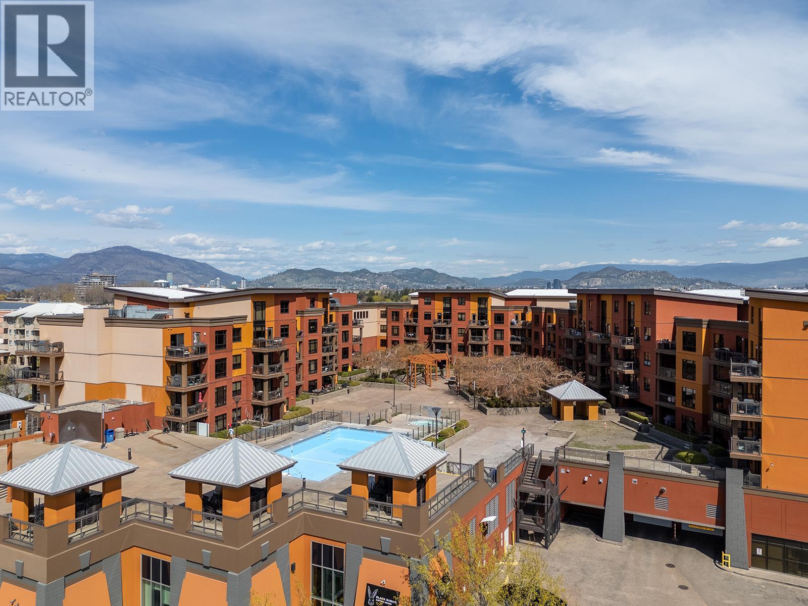 414 654 Cook Road, Kelowna