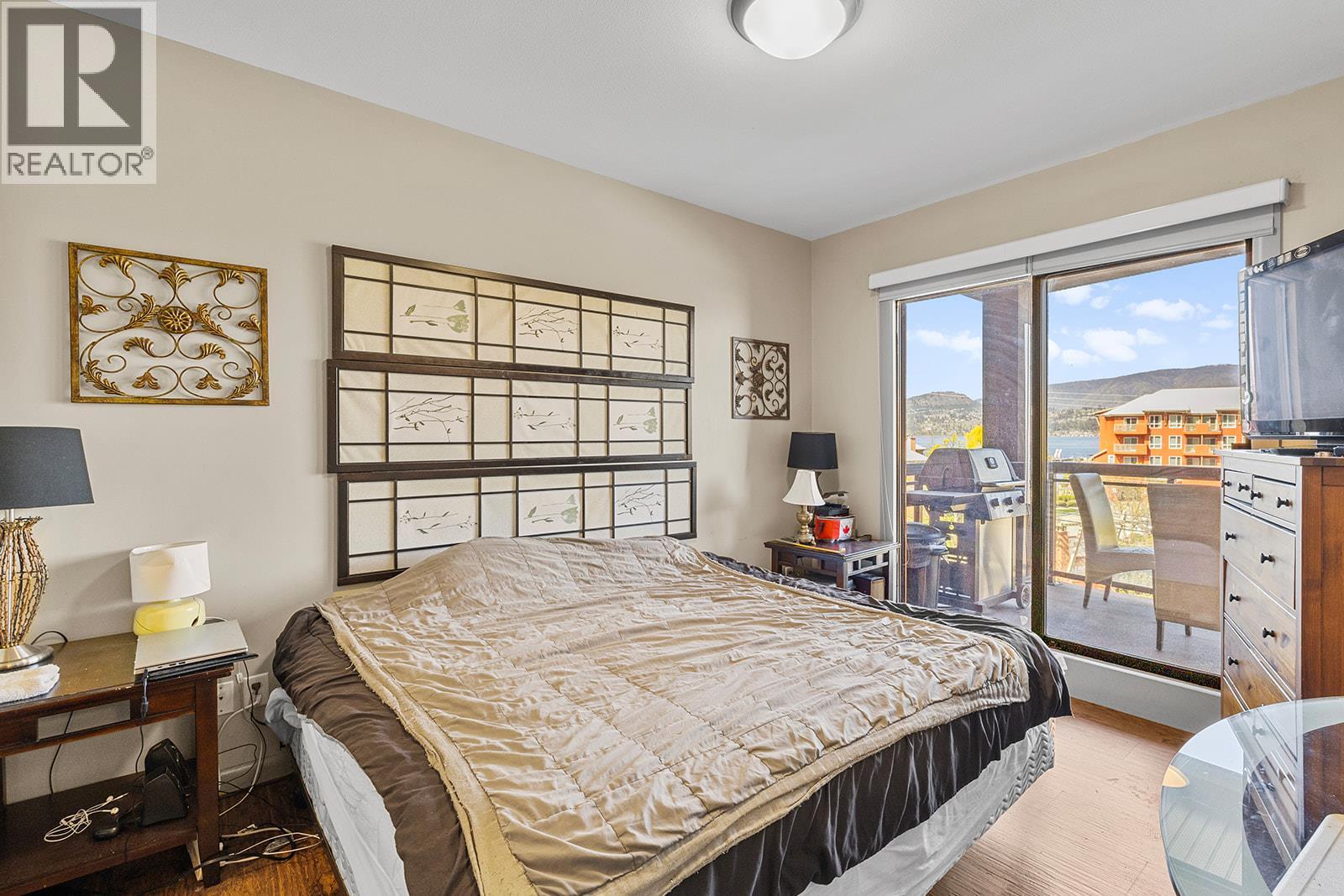 414 654 Cook Road, Kelowna