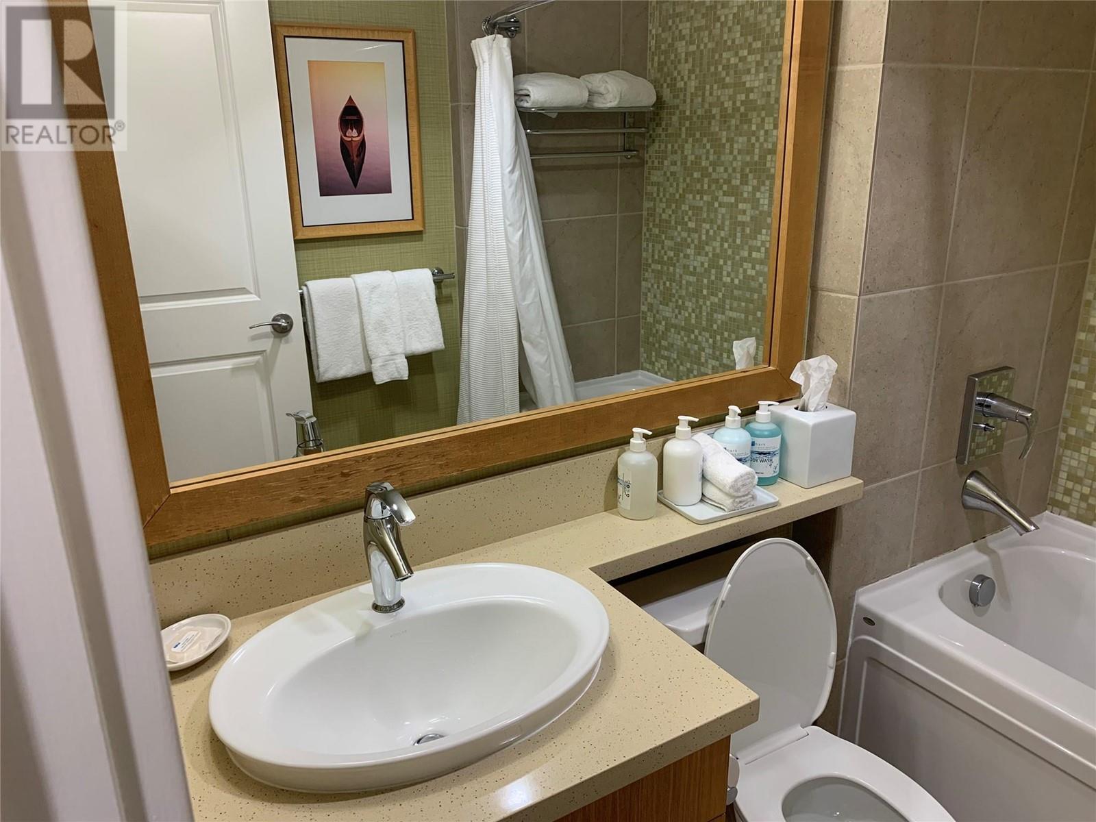 15 PARK Place Unit# 419, Osoyoos