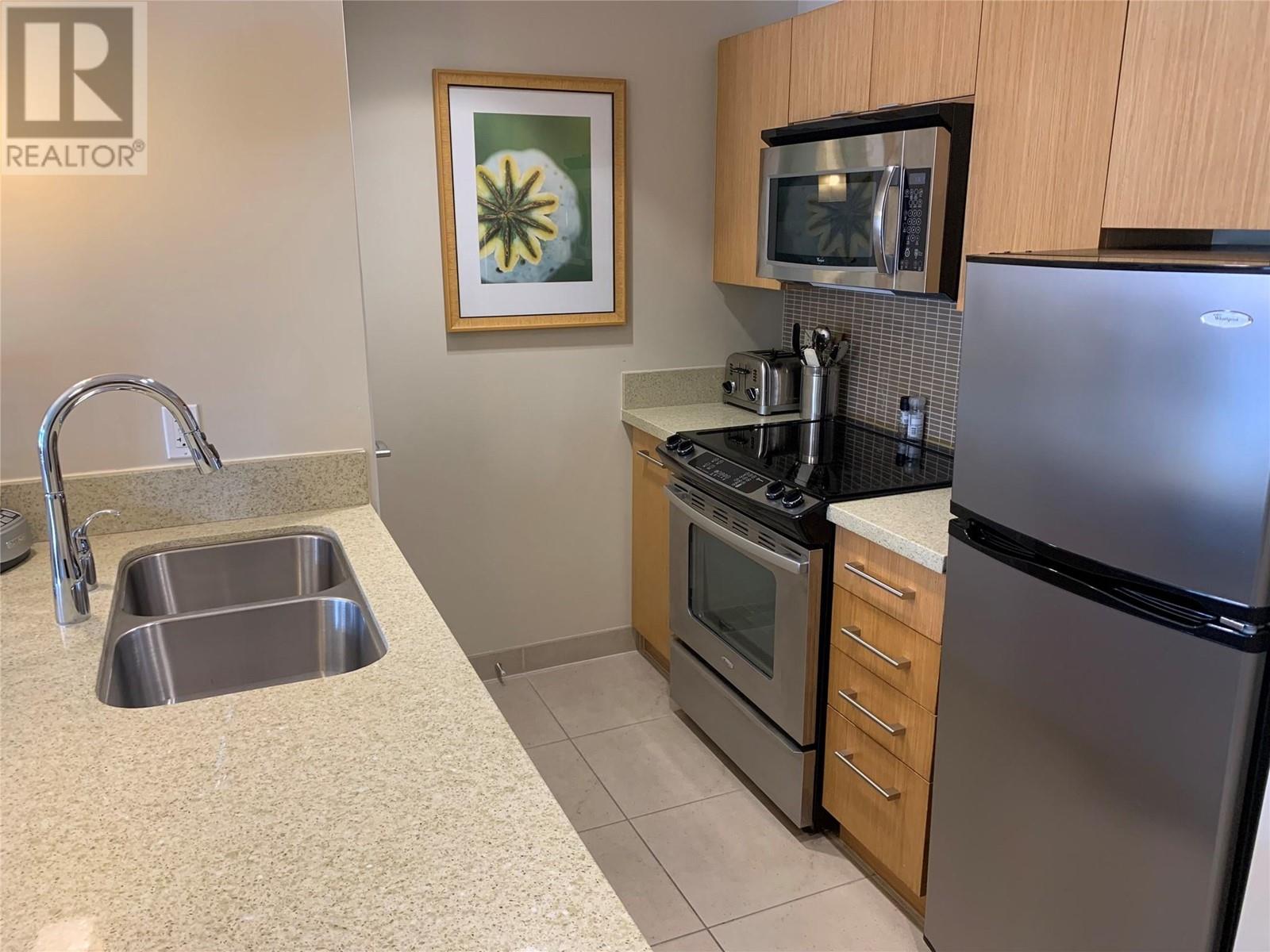 15 PARK Place Unit# 419, Osoyoos