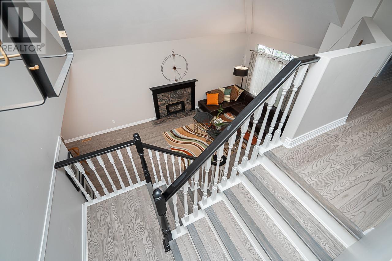 7 ASPEN COURT, Port Moody real estate listing R2998126