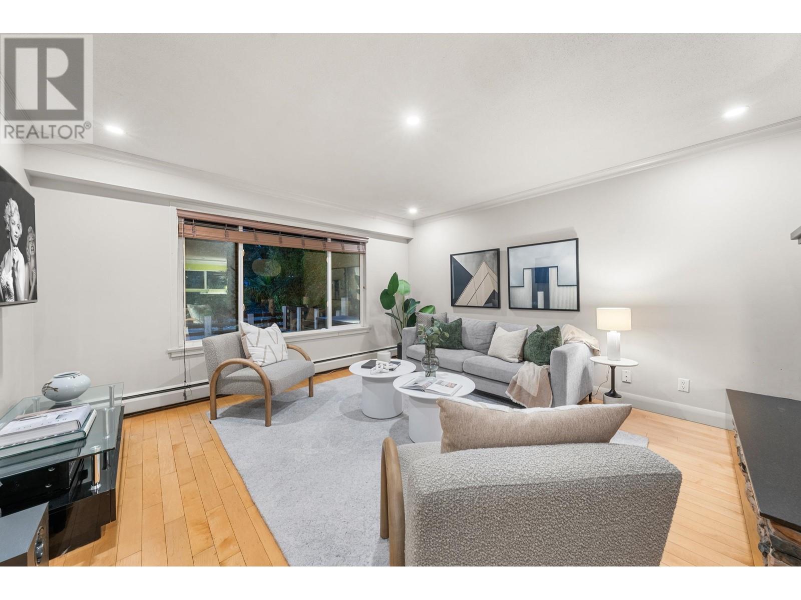 1264 W 21ST STREET, North Vancouver real estate listing R2998152