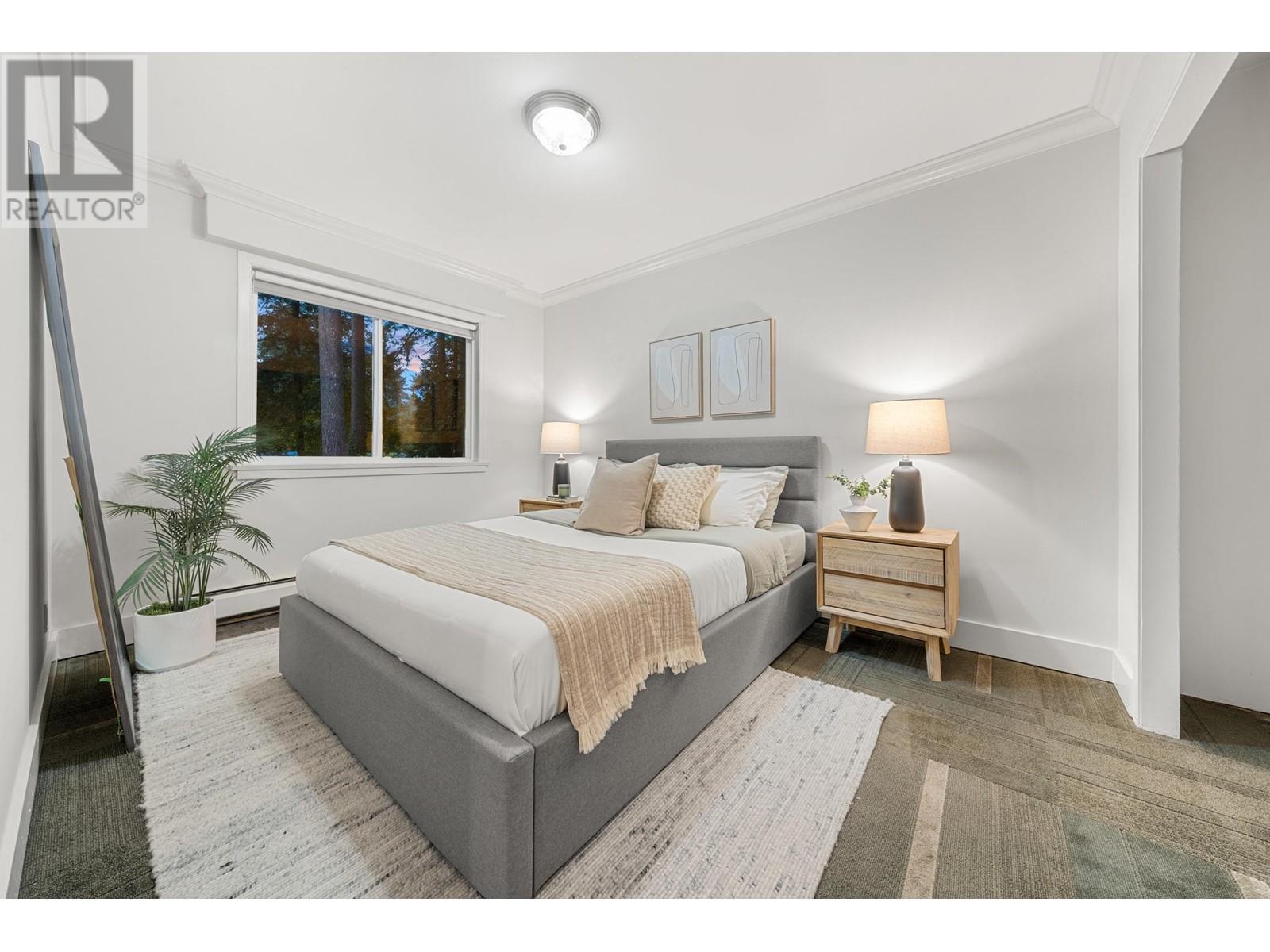 1264 W 21ST STREET, North Vancouver real estate listing R2998152