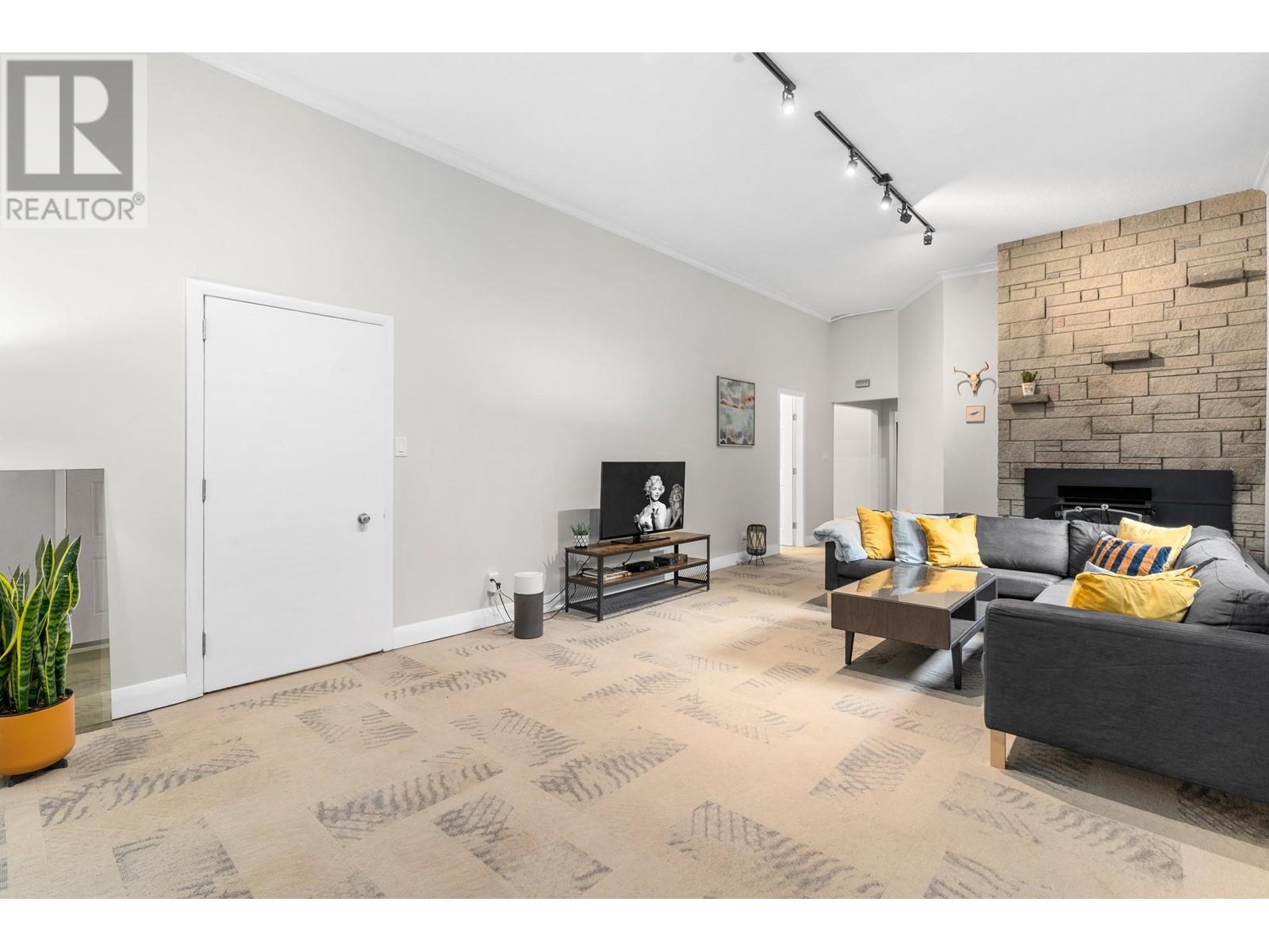 1264 W 21ST STREET, North Vancouver real estate listing R2998152