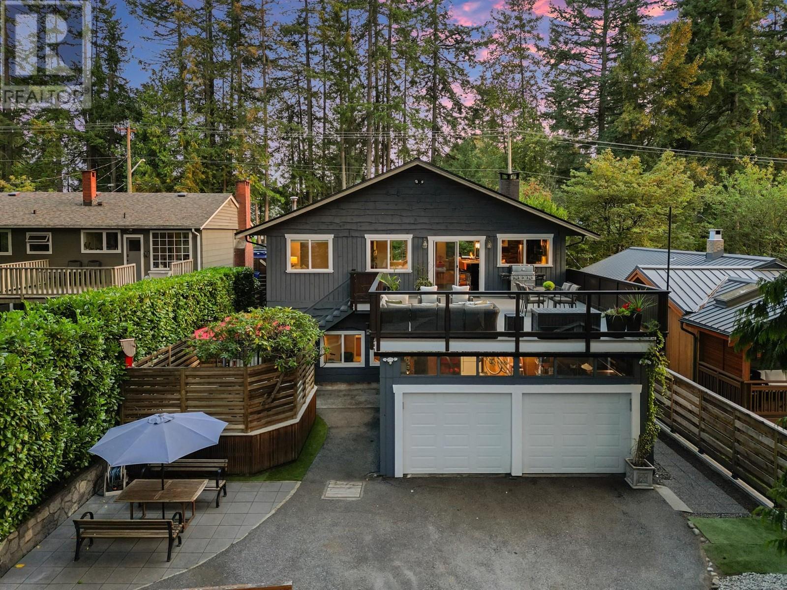 1264 W 21ST STREET, North Vancouver real estate listing R2998152