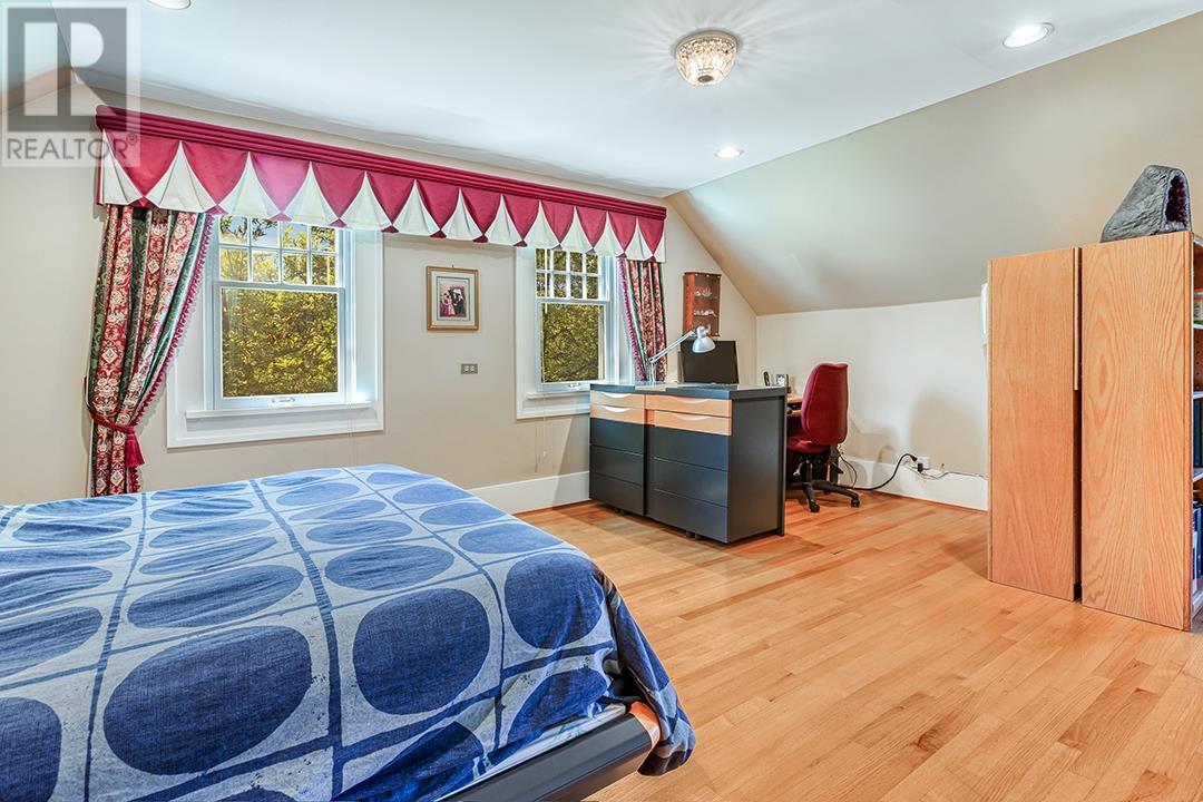 Photo 11 of 3439 Cedar Crescent, Vancouver BC