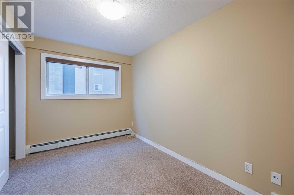 10, 1715 13 Street SW, Calgary, Alberta