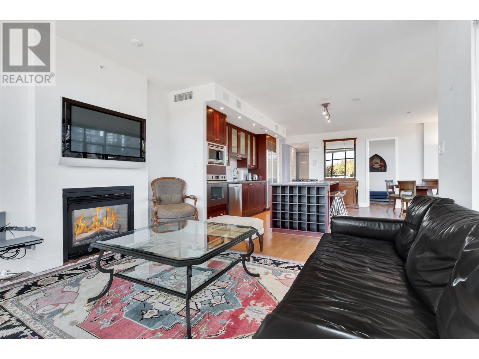 Photo 10 of 500 1863 Alberni Street, Vancouver BC