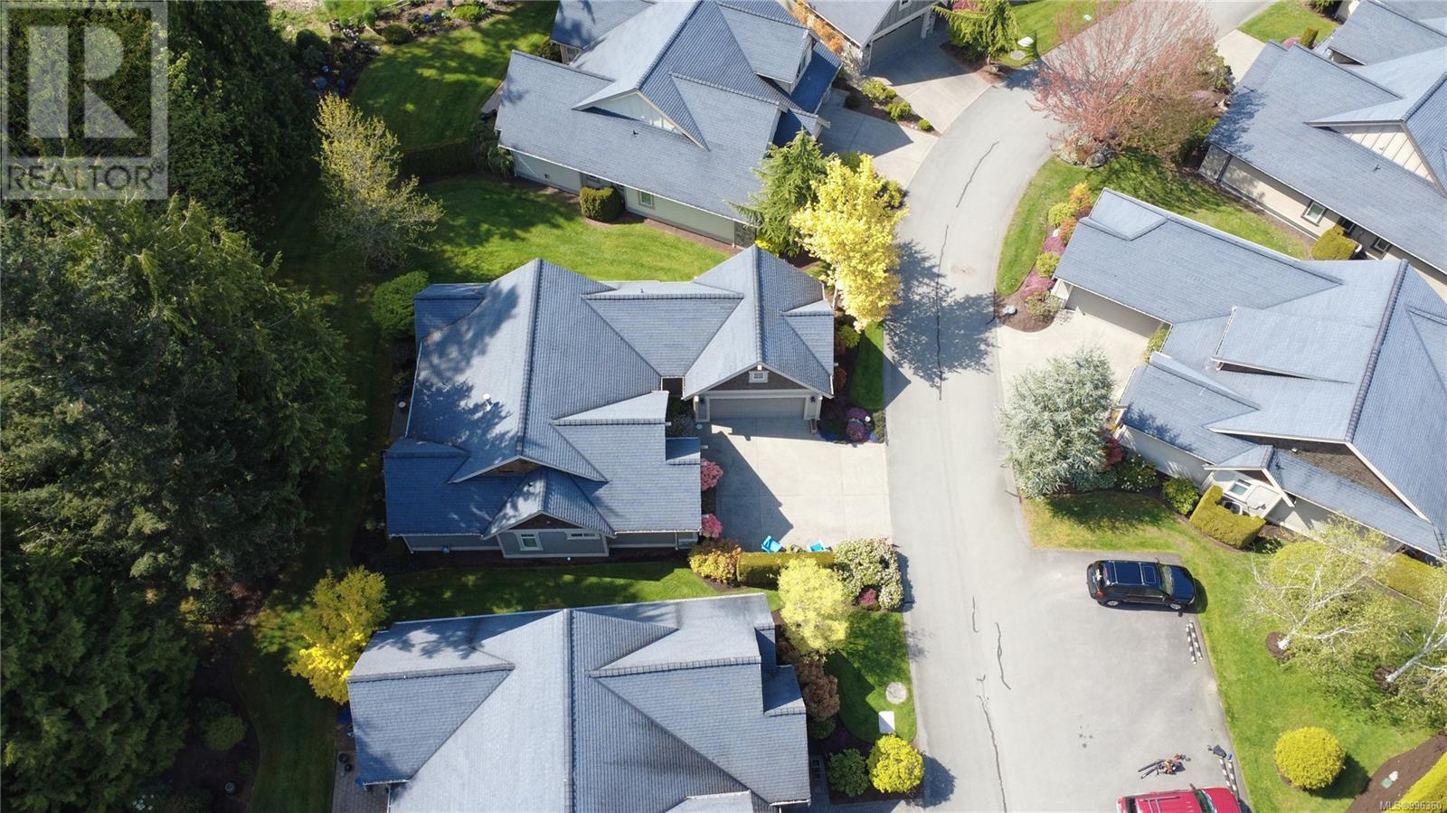 Photo 46 of 532 Eaglewood Crt, Qualicum Beach BC