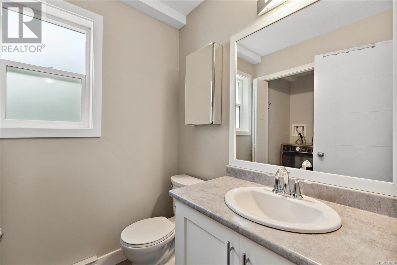 541 Marisa St, Nanaimo