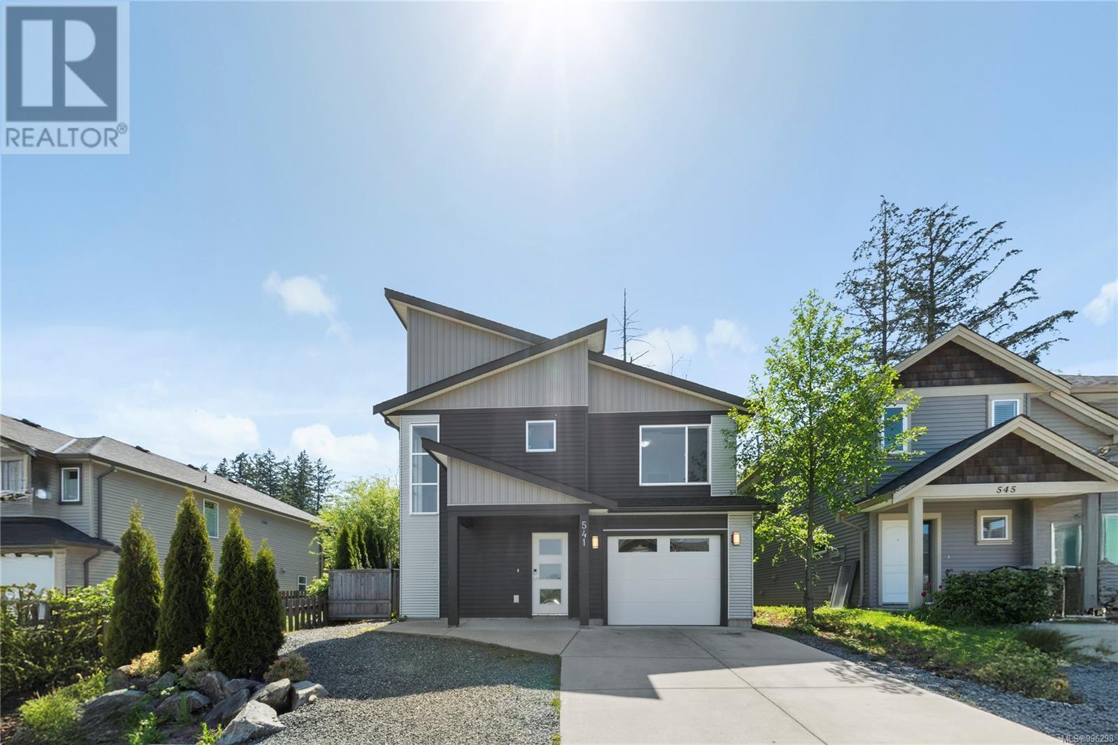 541 Marisa St, Nanaimo