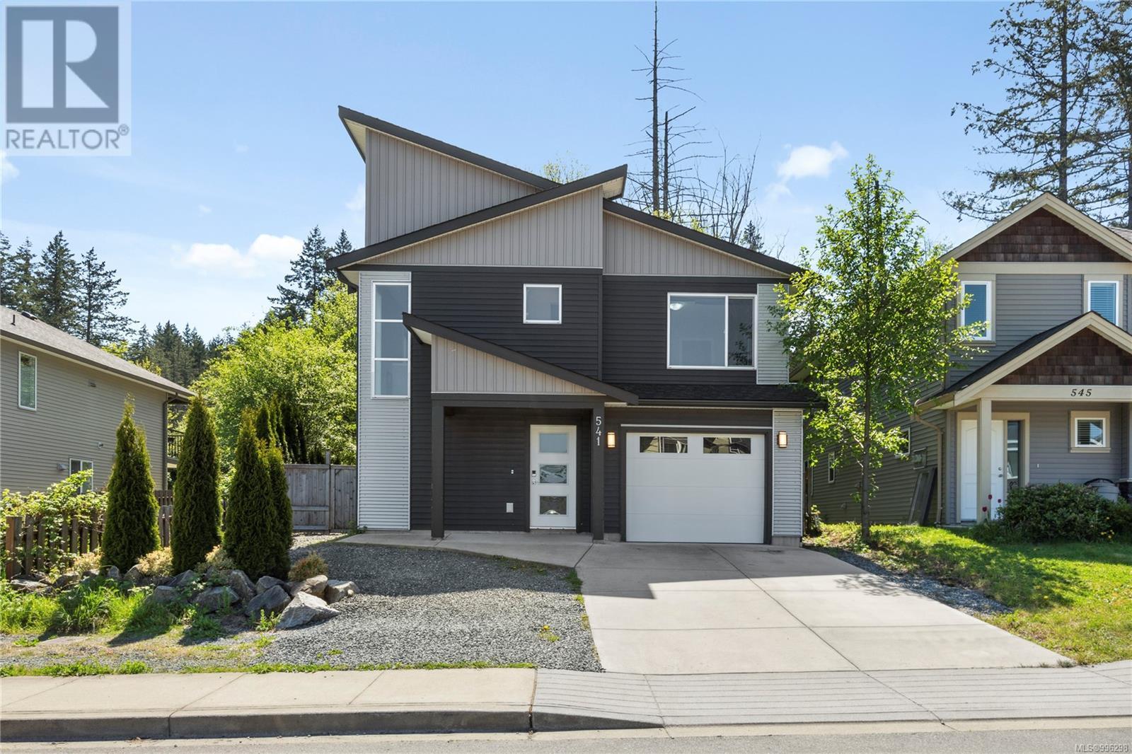 541 Marisa St, Nanaimo