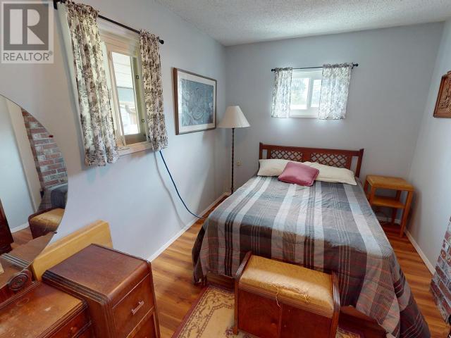 12328 HIGHWAY 101, Powell River