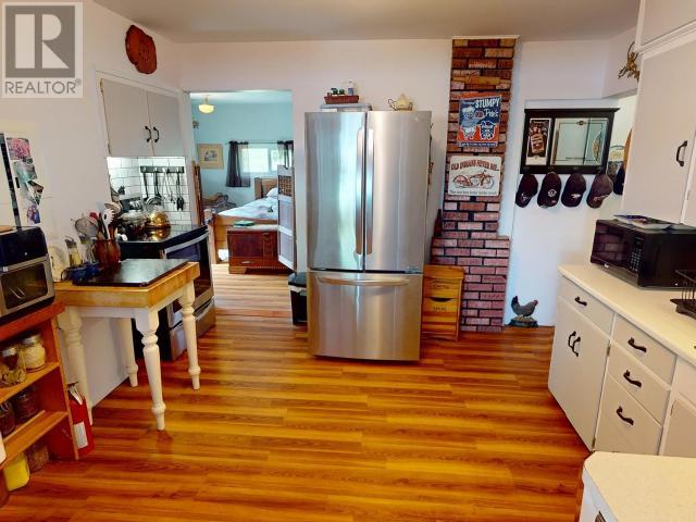 12328 HIGHWAY 101, Powell River