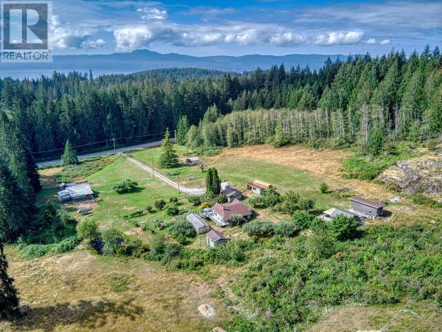 12328 HIGHWAY 101, Powell River