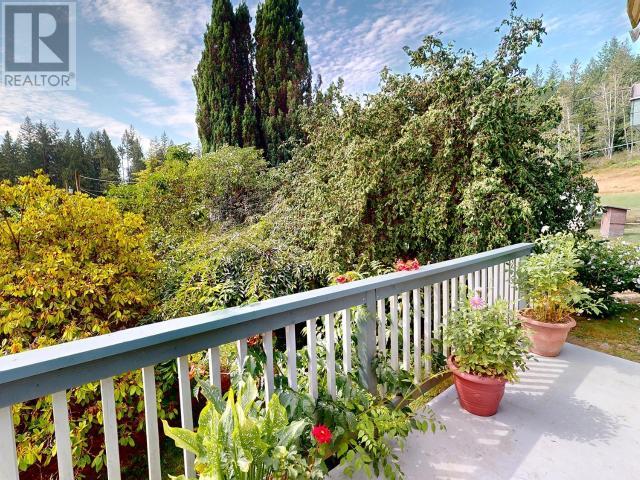 12328 HIGHWAY 101, Powell River