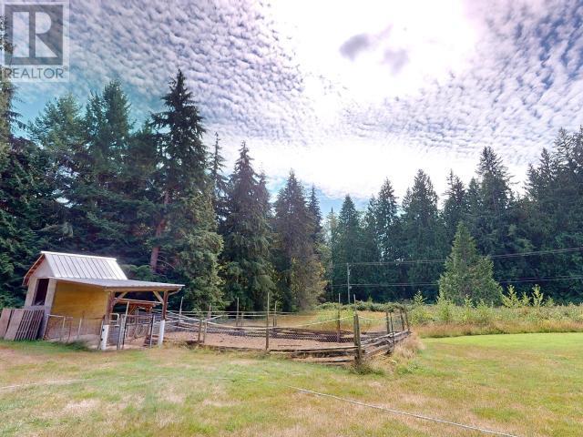 12328 HIGHWAY 101, Powell River