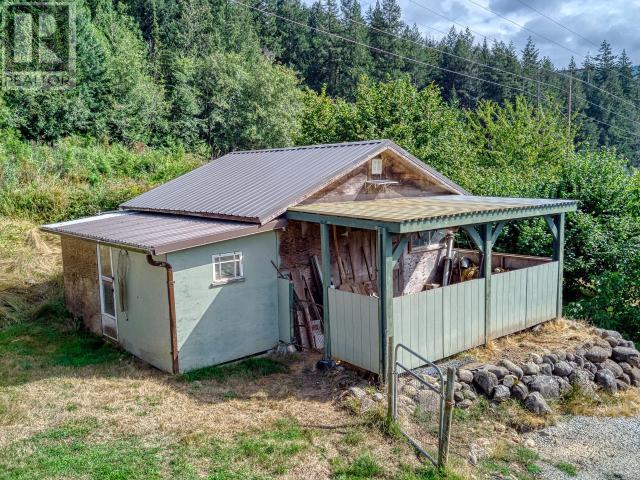 12328 HIGHWAY 101, Powell River