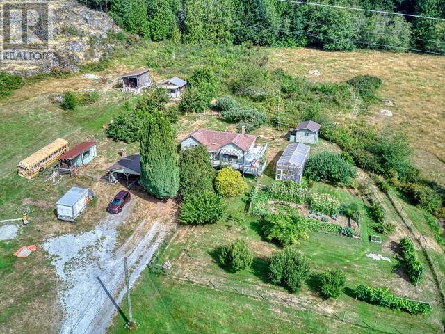 12328 HIGHWAY 101, Powell River