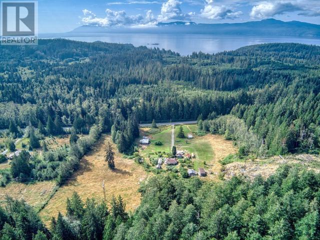 12328 HIGHWAY 101, Powell River