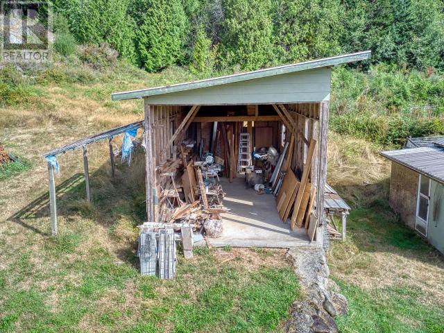 12328 HIGHWAY 101, Powell River