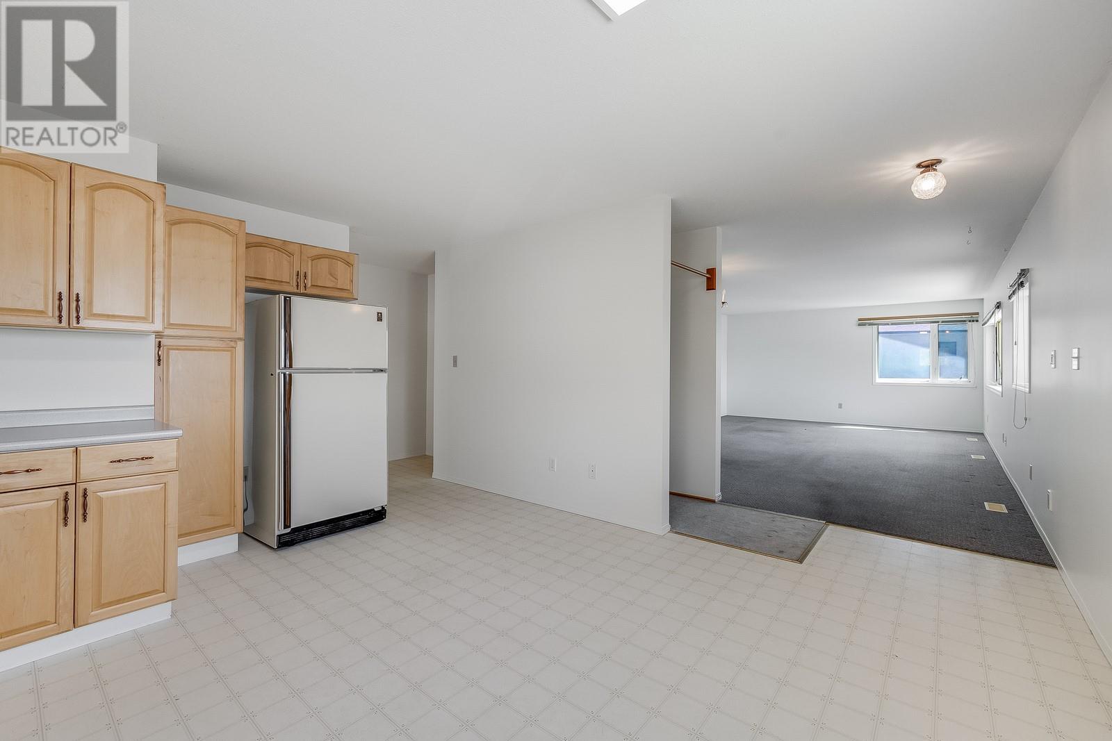 457 Poplar Point Drive, Kelowna