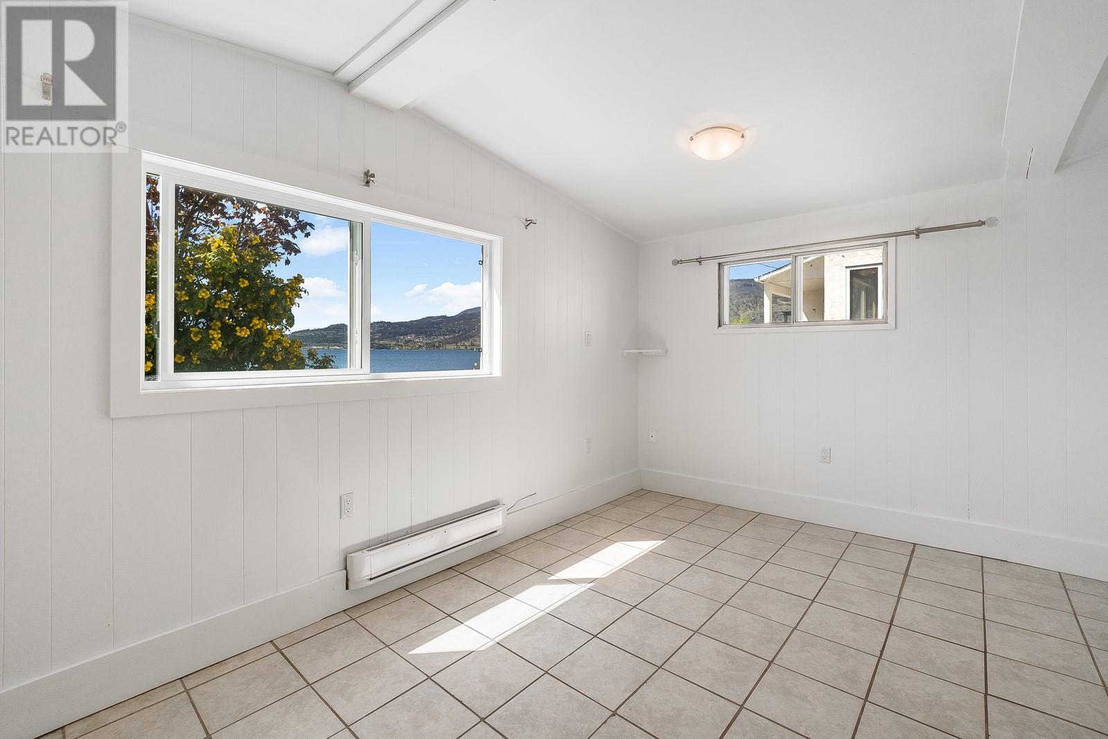 Photo 4 of 457 Poplar Point Drive, Kelowna BC