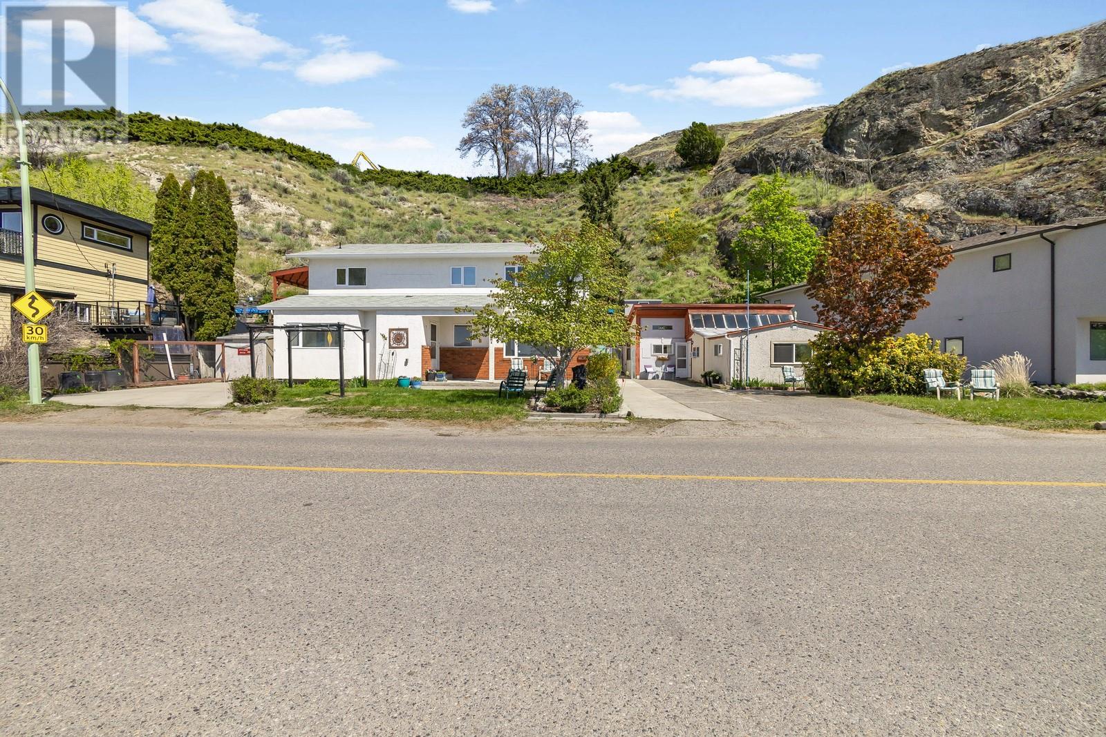 Photo 35 of 457 Poplar Point Drive, Kelowna BC