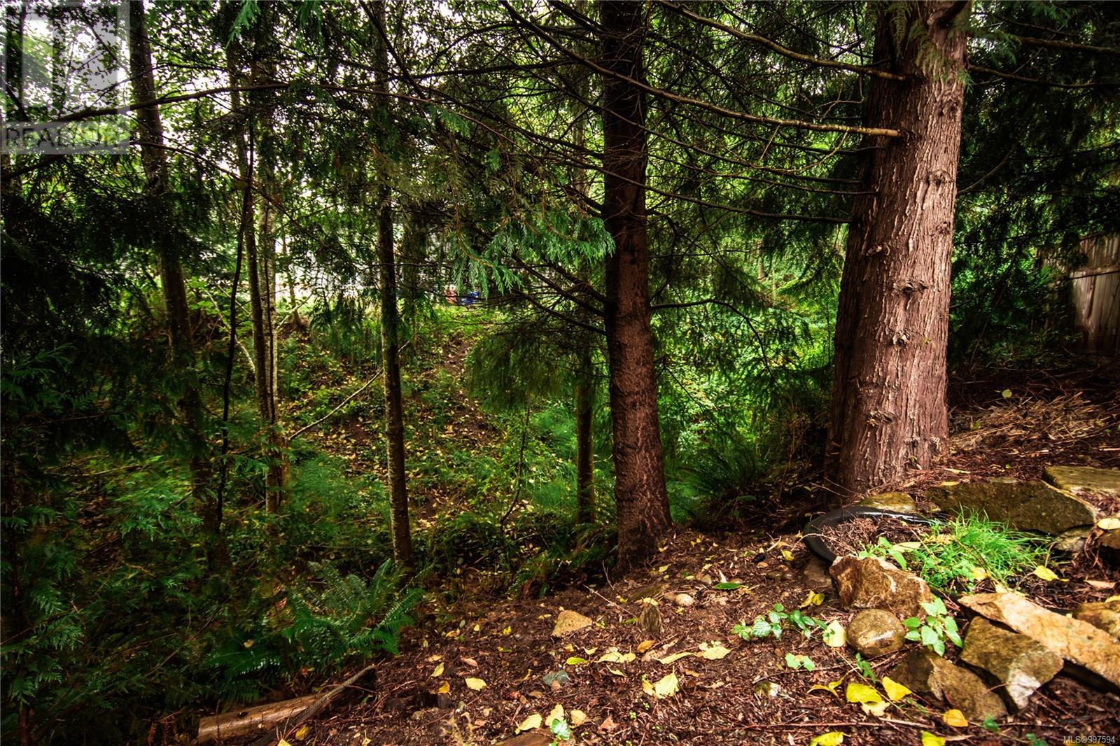 Photo 19 of 1684 Lailahs Loop, Qualicum Beach BC