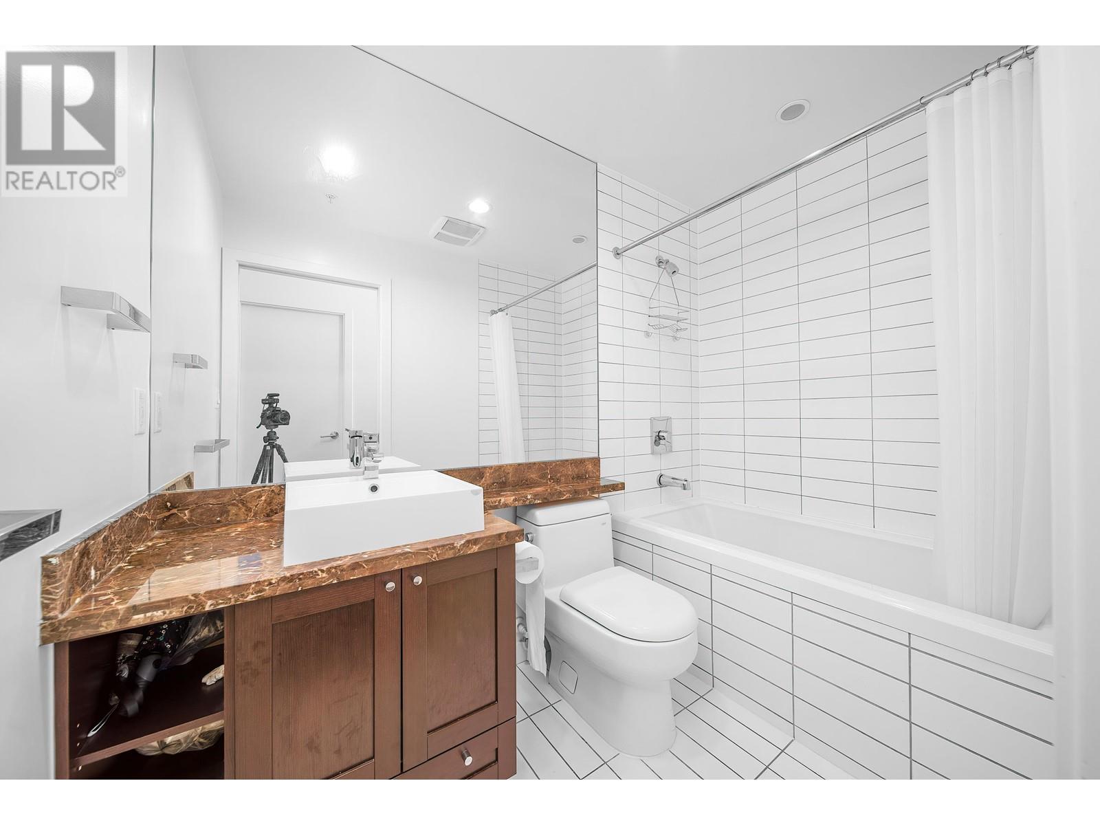 2207 4815 ELDORADO MEWS, Vancouver real estate listing R2998273