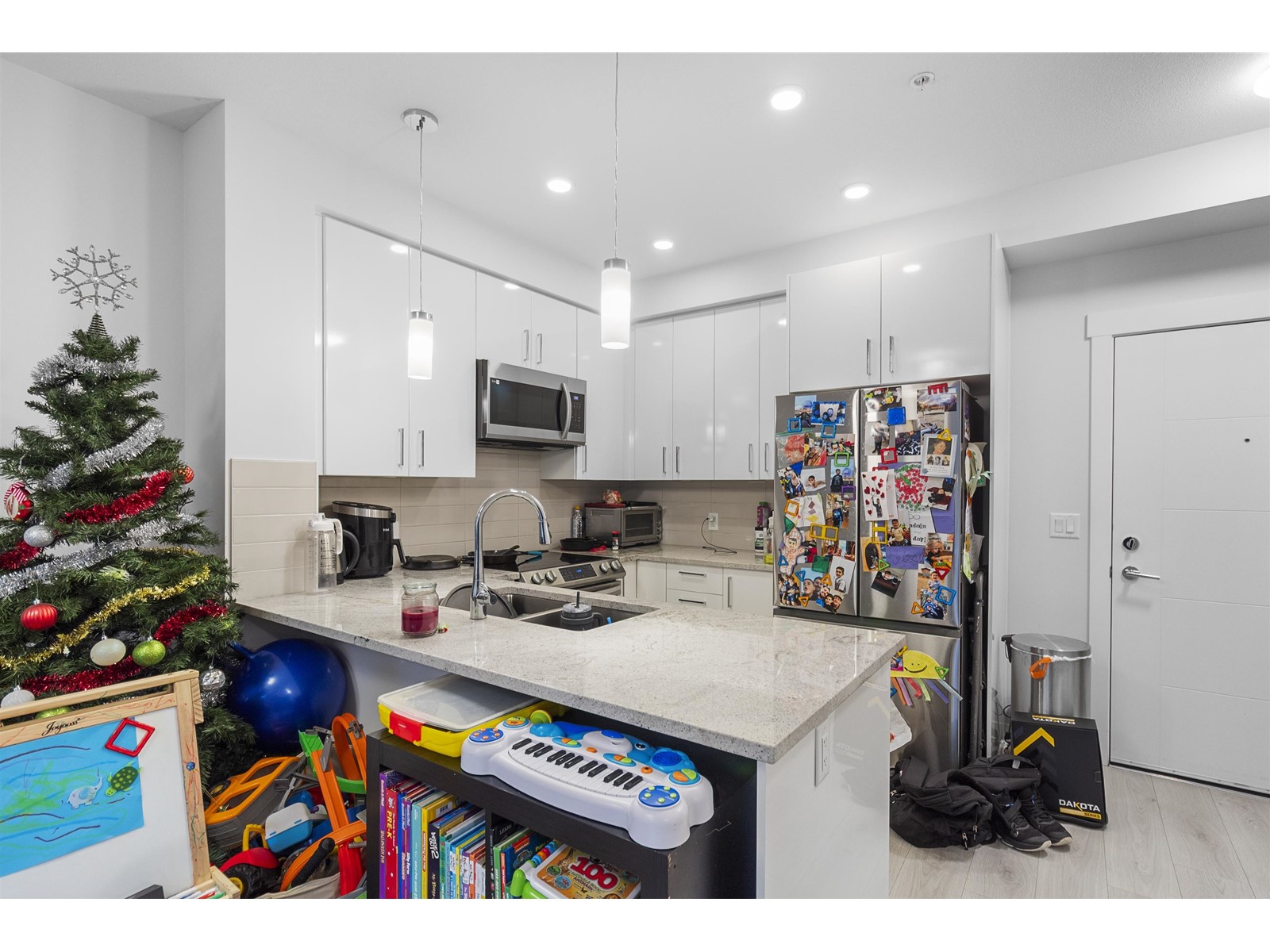 108 32690 14TH AVENUE, Mission