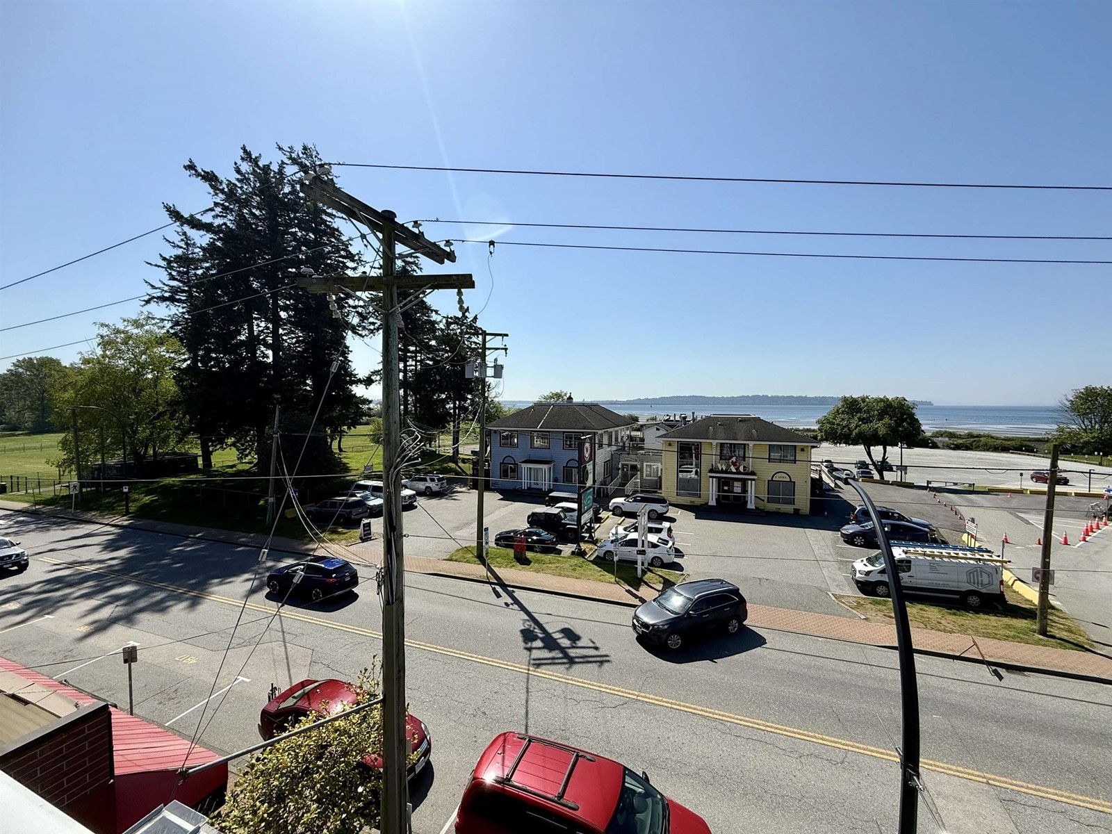 311 15777 MARINE DRIVE, White Rock