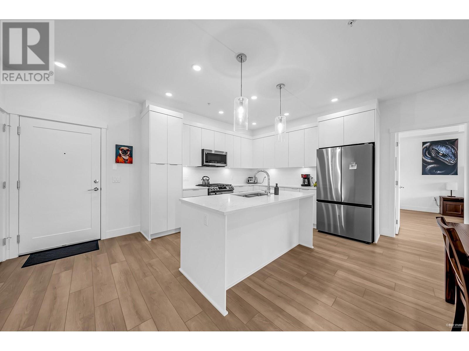 414 22633 SELKIRK AVENUE, Maple Ridge