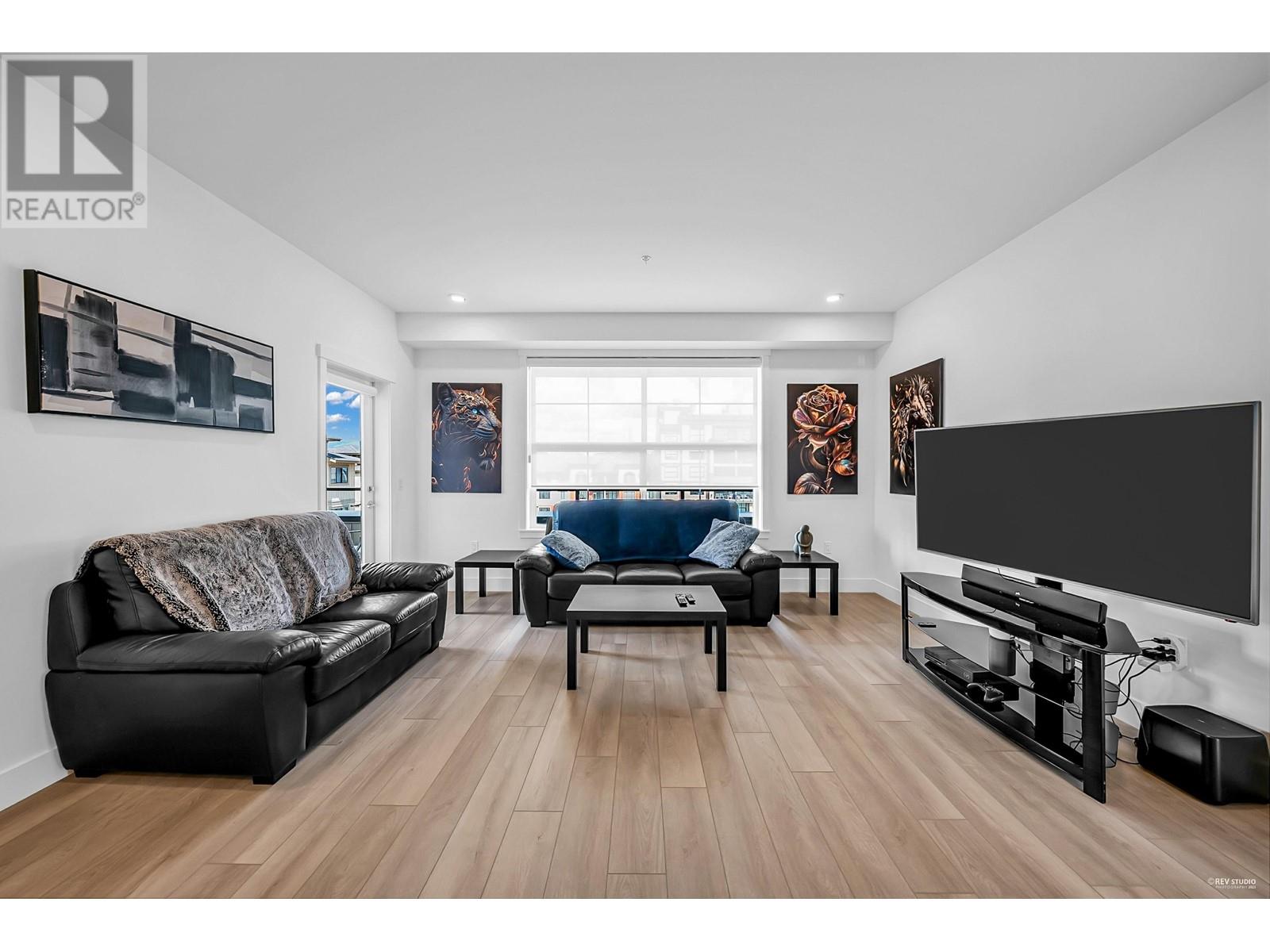 414 22633 SELKIRK AVENUE, Maple Ridge