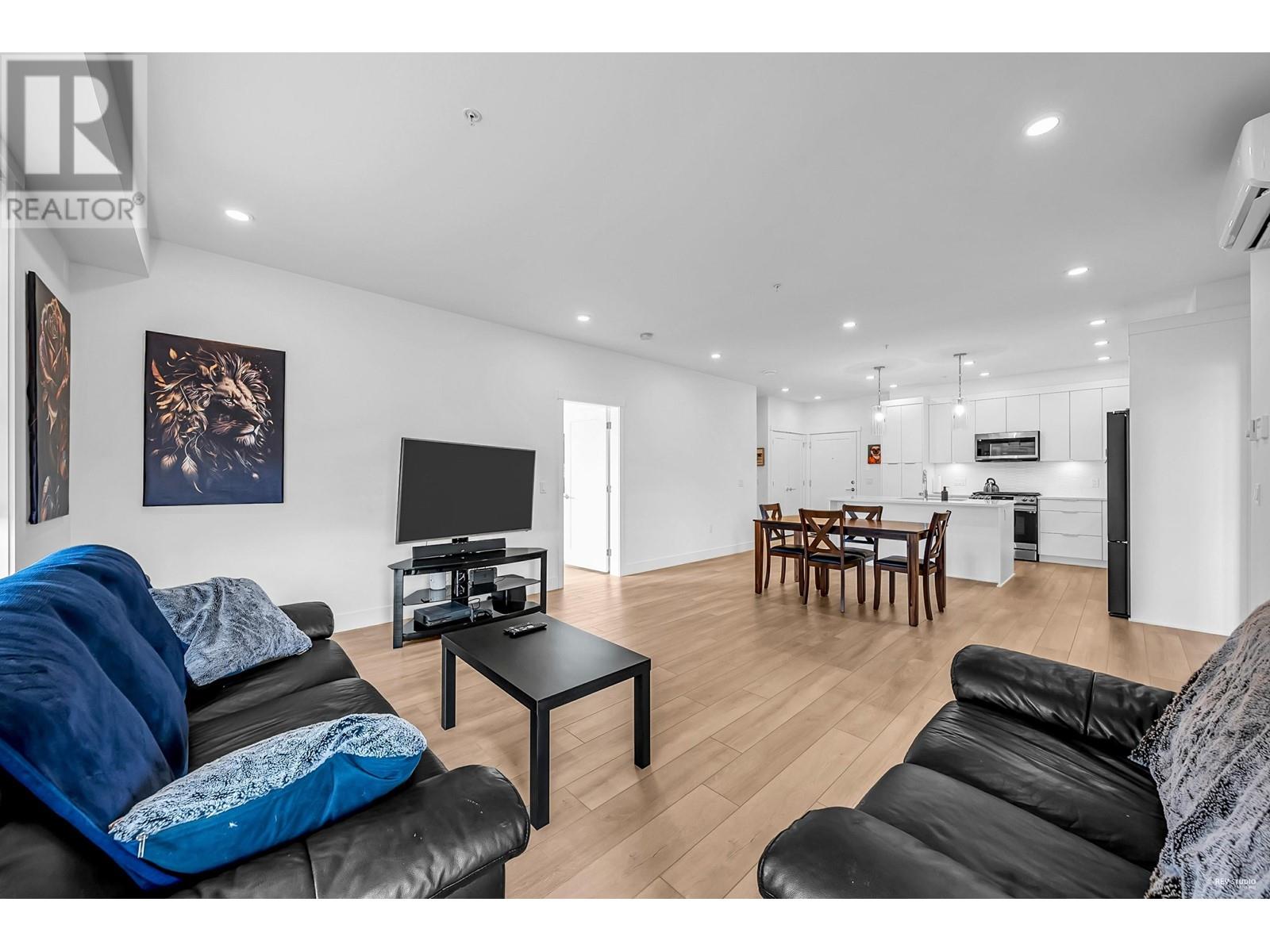 414 22633 SELKIRK AVENUE, Maple Ridge