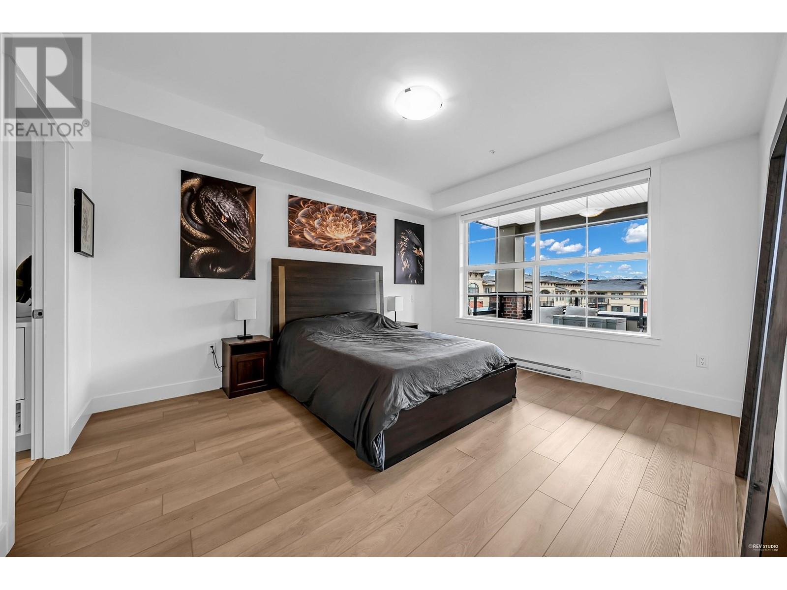 414 22633 SELKIRK AVENUE, Maple Ridge