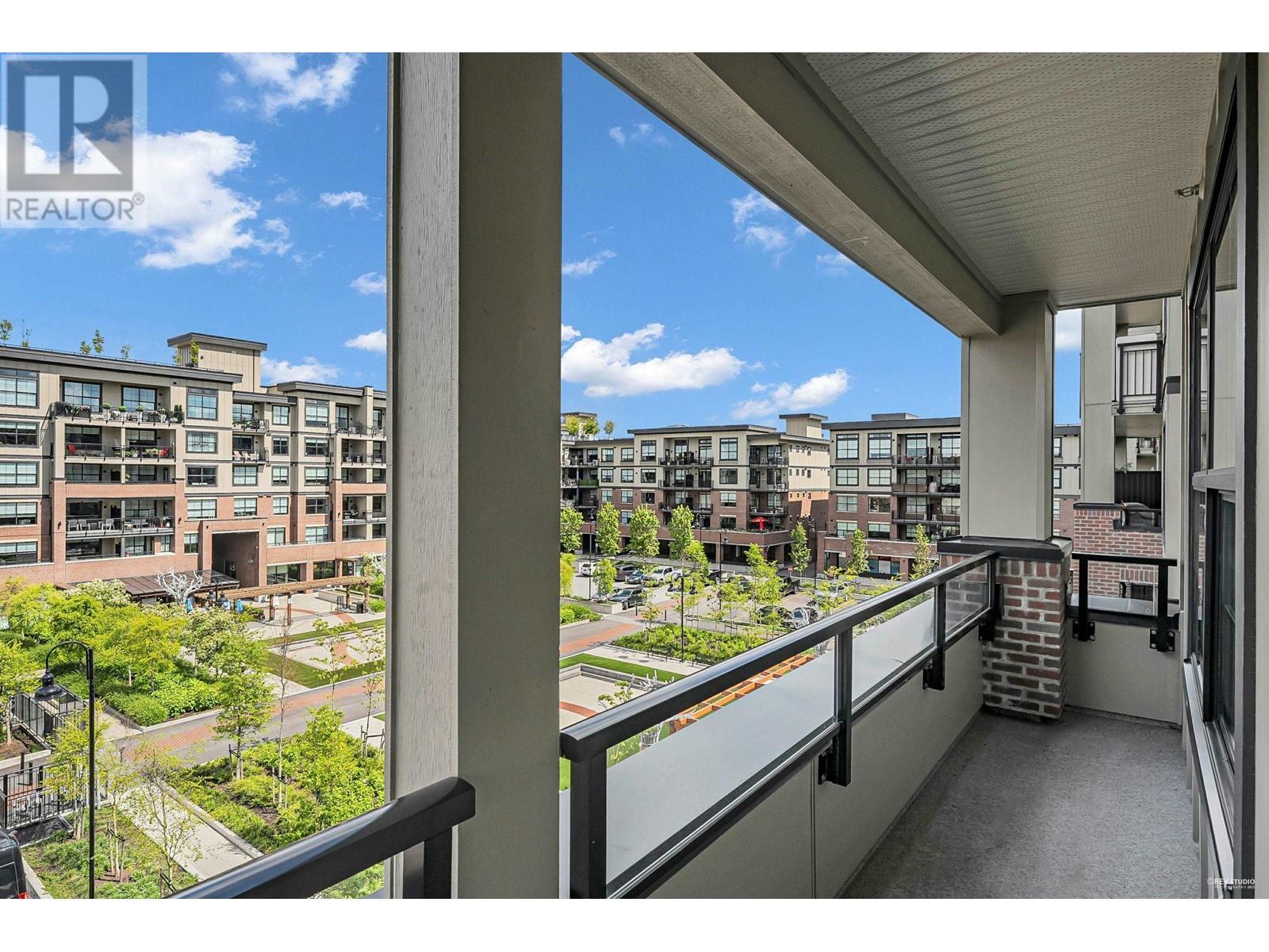414 22633 SELKIRK AVENUE, Maple Ridge