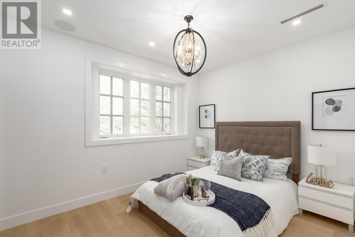 Photo 15 of 1 1166 E 11 Th Avenue, Vancouver BC